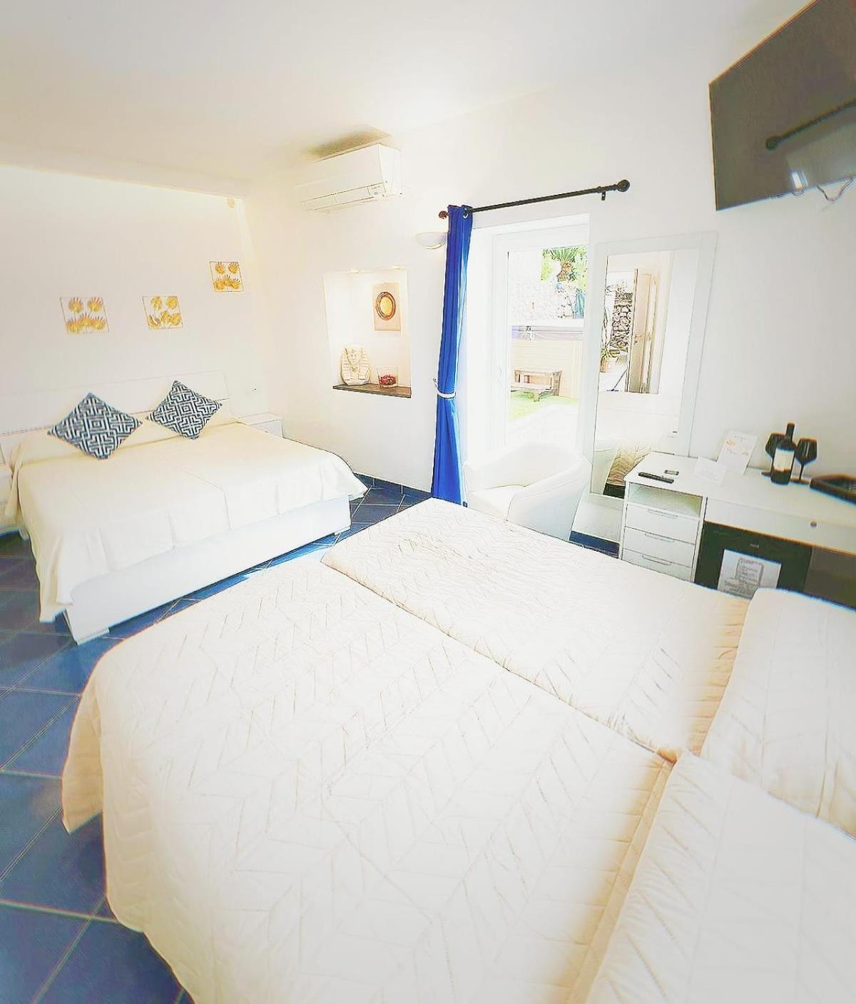 アナカプリ Vista Mare Bb Bed & Breakfast エクステリア 写真